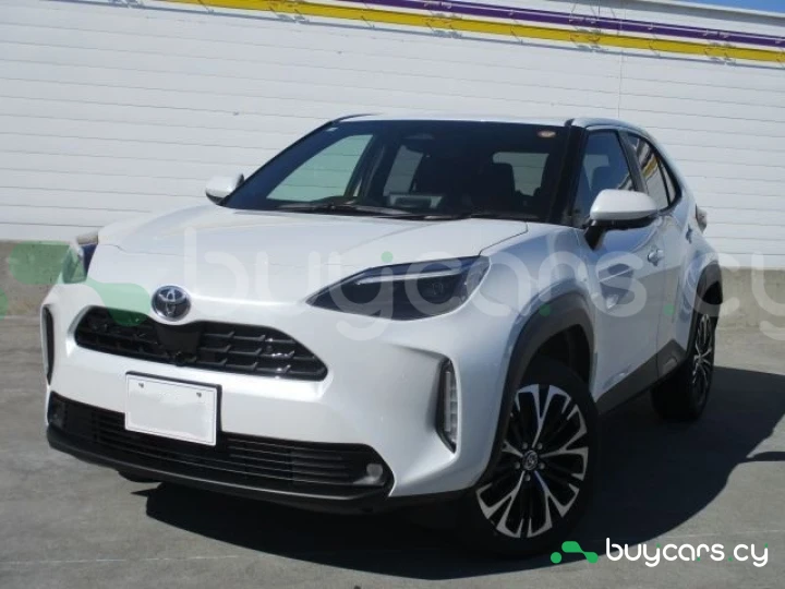 Toyota Yaris Cross White