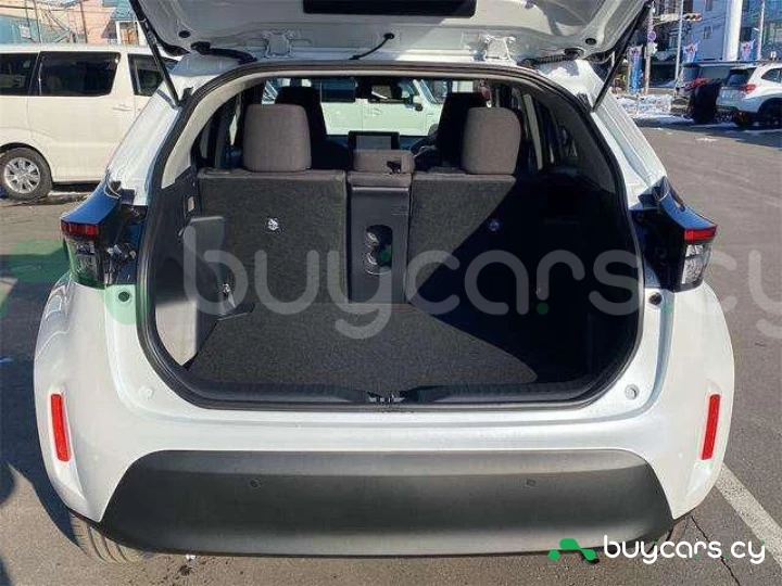 Toyota Yaris Cross Белый