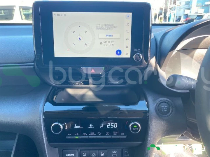 Toyota Yaris Cross Белый