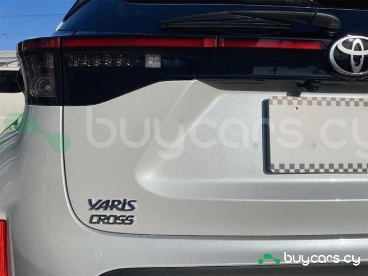 Toyota Yaris Cross Белый