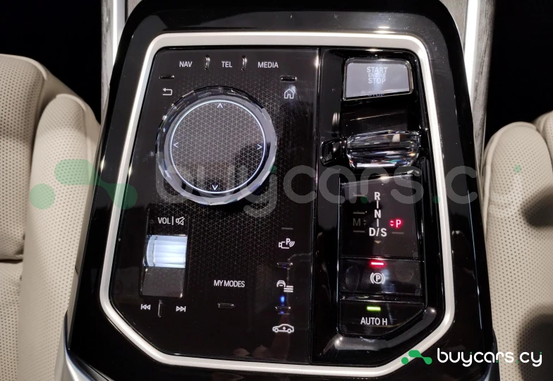 BMW 7 series Фиолетовый