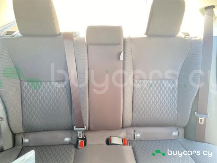 Toyota Yaris Cross Белый