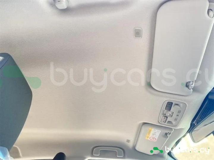 Toyota Yaris Cross Белый