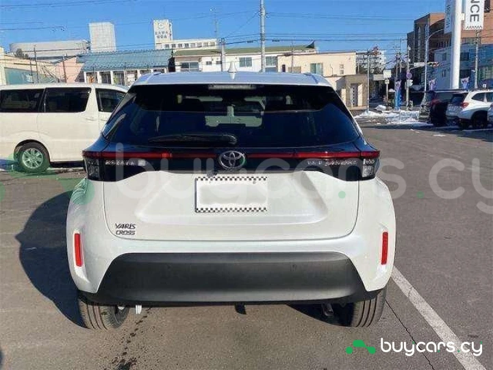 Toyota Yaris Cross Белый
