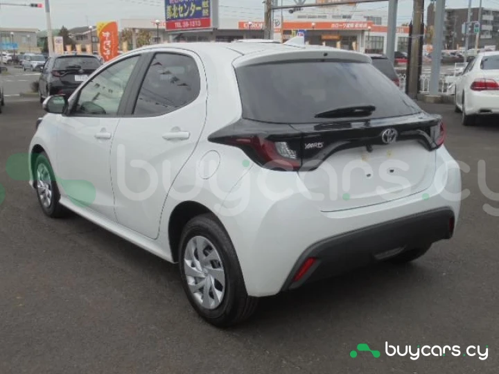 Toyota Yaris White