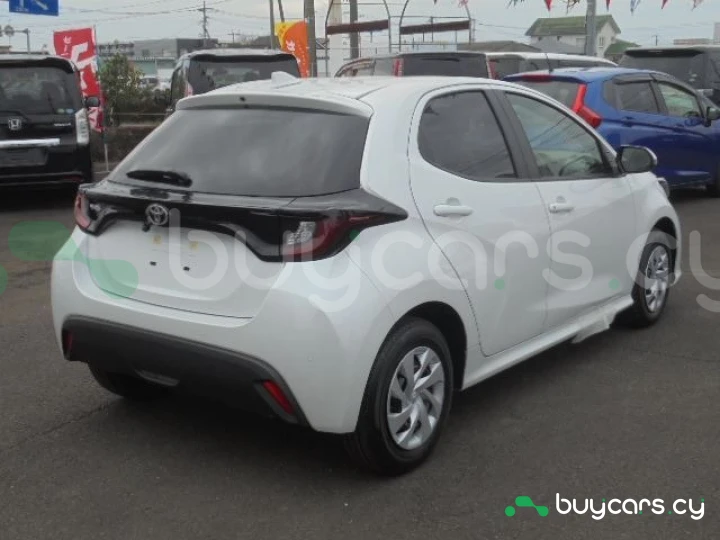 Toyota Yaris White