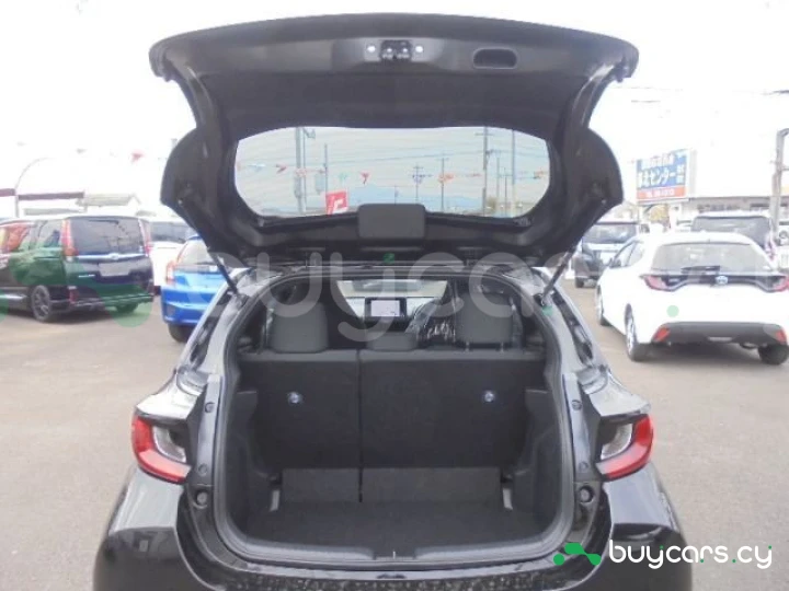 Toyota Yaris Black