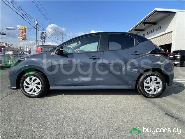 Toyota Yaris Grey