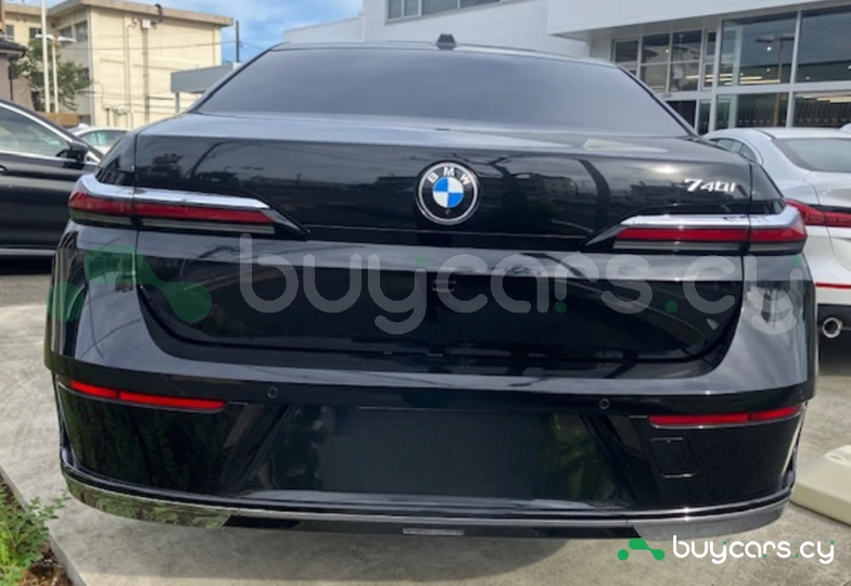 BMW 7 series Черный