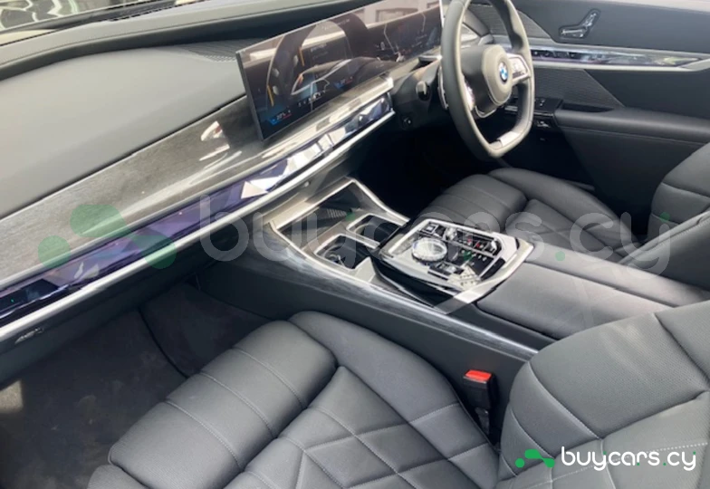 BMW 7 series Черный
