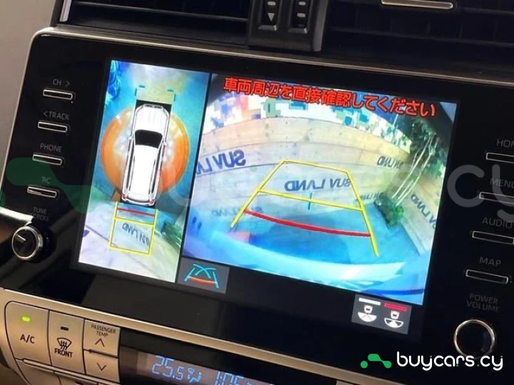 Toyota Land Cruiser Prado Белый