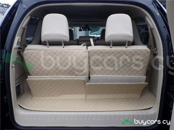 Toyota Land Cruiser Prado Black