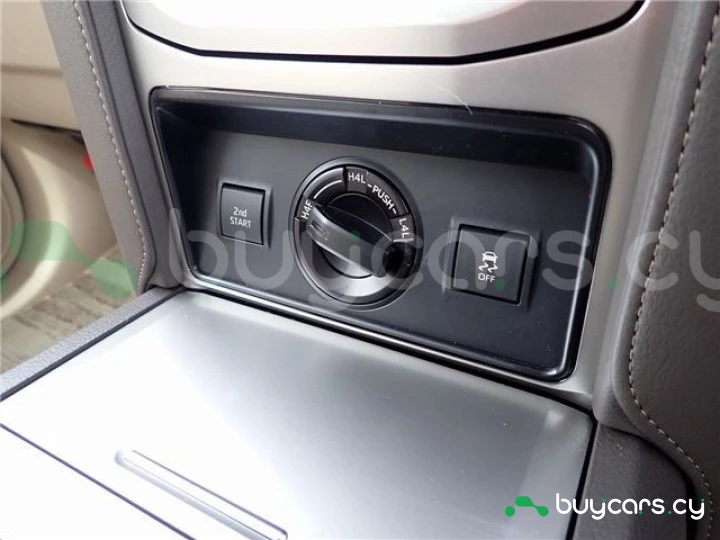 Toyota Land Cruiser Prado Black