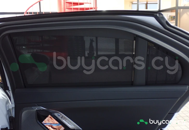 BMW 7 series Белый