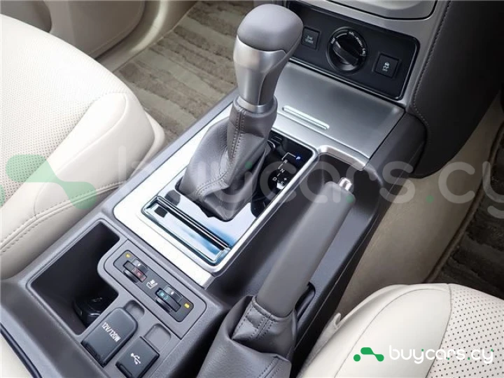 Toyota Land Cruiser Prado Black