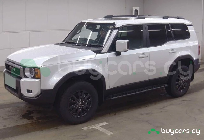 Toyota Land Cruiser 250 Белый