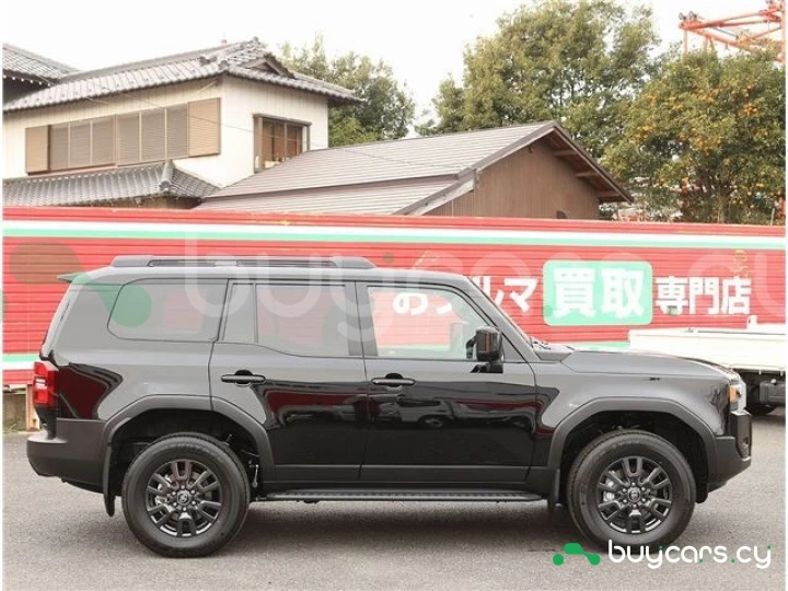 Toyota Land Cruiser 250 Black