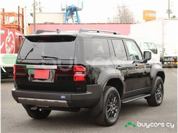 Toyota Land Cruiser 250 Black