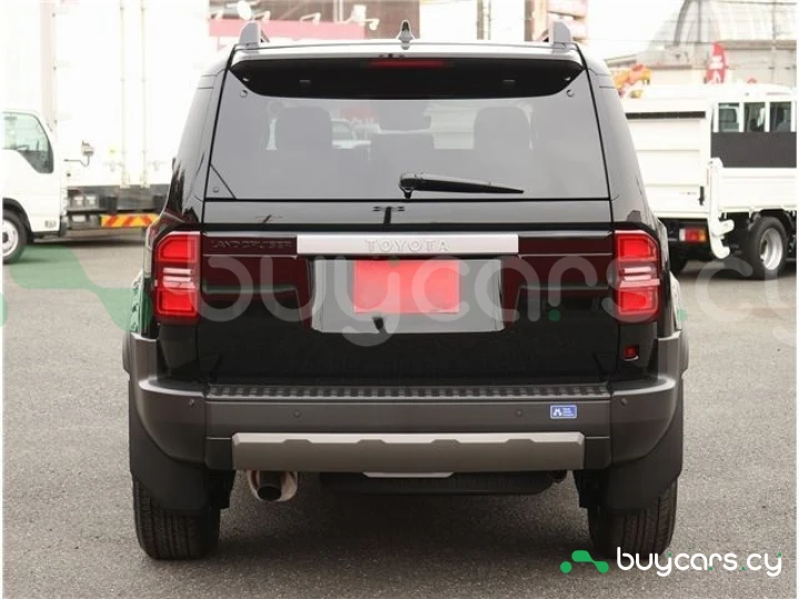 Toyota Land Cruiser 250 Black