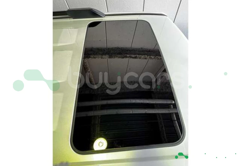 Toyota Land Cruiser 250 Белый