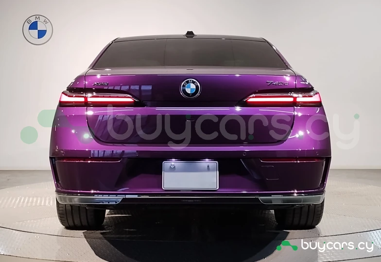 BMW 7 series Фиолетовый