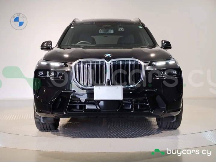 BMW X7 Black