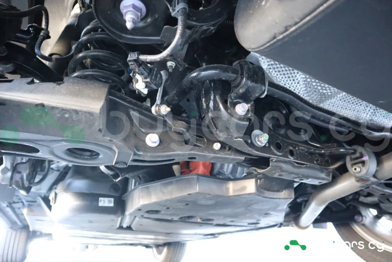 Lexus NX Зеленый