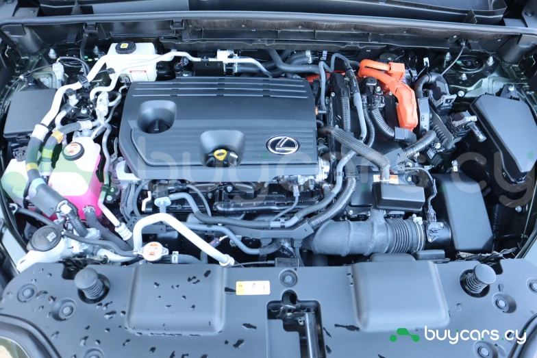 Lexus NX Зеленый