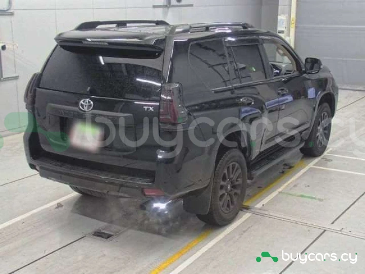 Toyota Land Cruiser Prado Черный