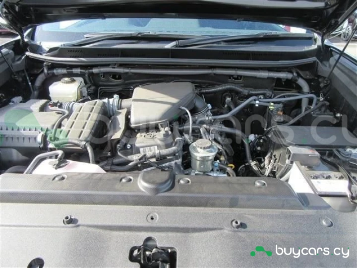 Toyota Land Cruiser Prado Черный