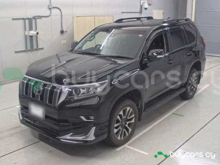 Toyota Land Cruiser Prado Черный