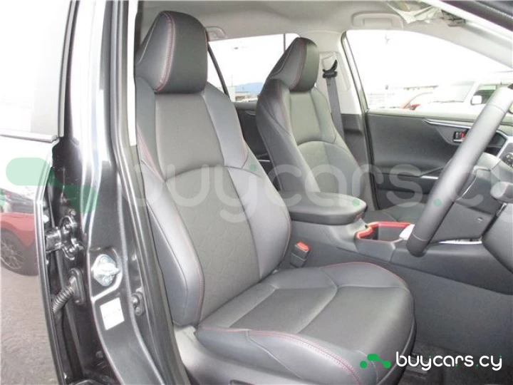 Toyota RAV4 Черный