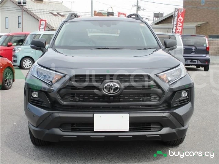 Toyota RAV4 Черный