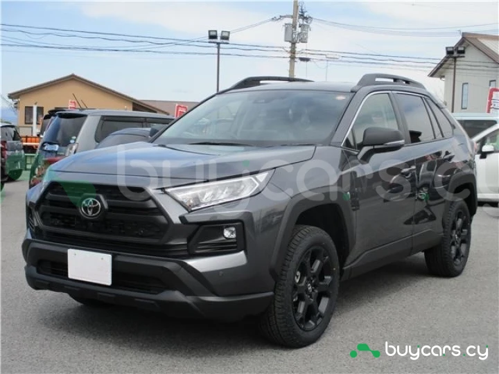 Toyota RAV4 Черный