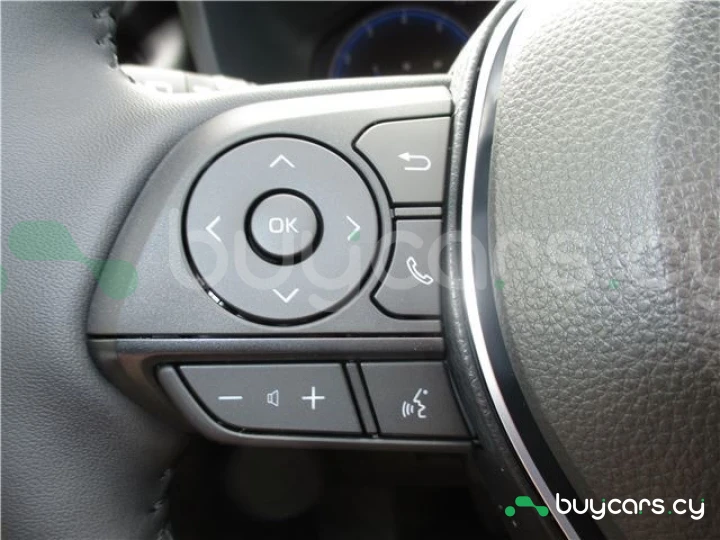 Toyota RAV4 Черный