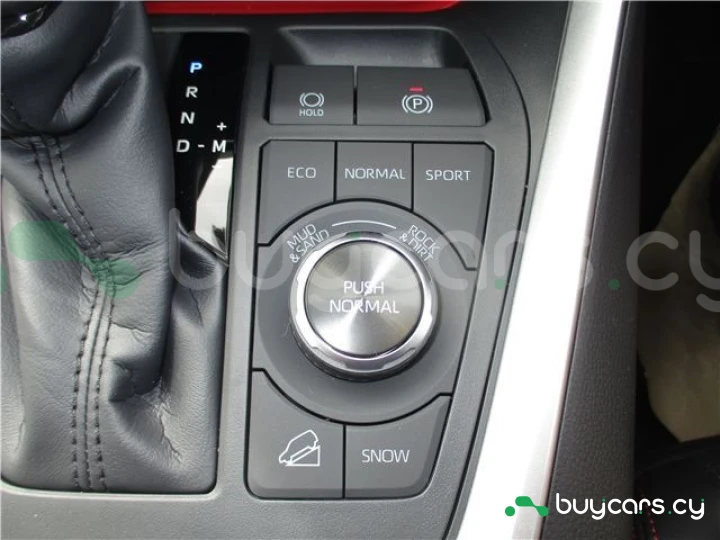 Toyota RAV4 Черный