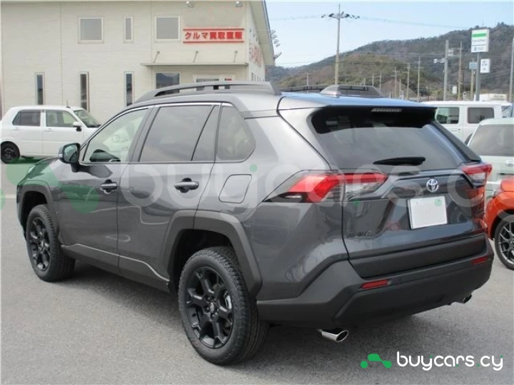 Toyota RAV4 Черный