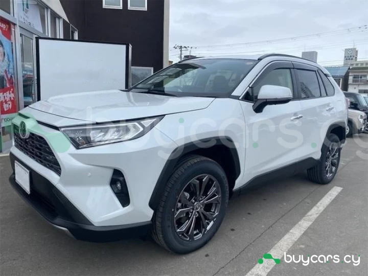 Toyota RAV4 Белый