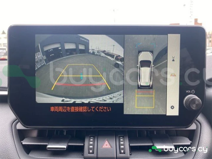 Toyota RAV4 Белый