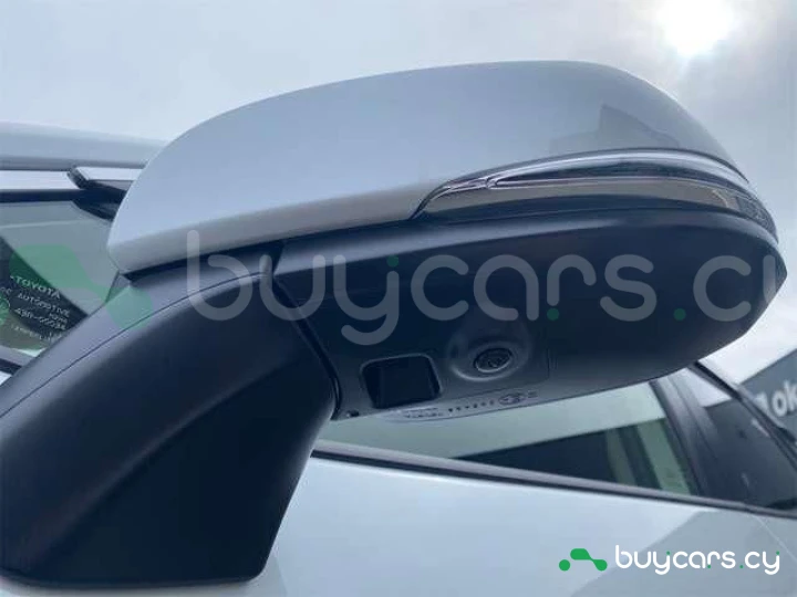 Toyota RAV4 Белый