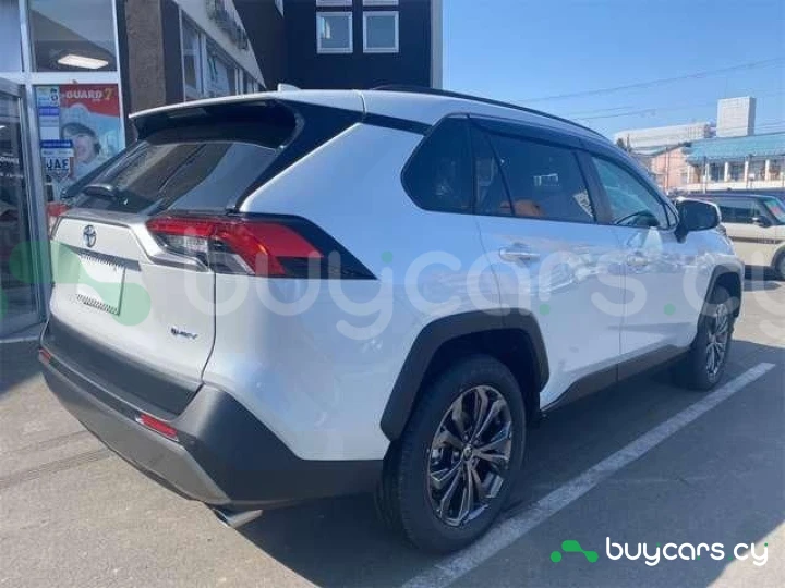Toyota RAV4 Белый