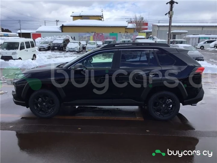Toyota RAV4 Черный
