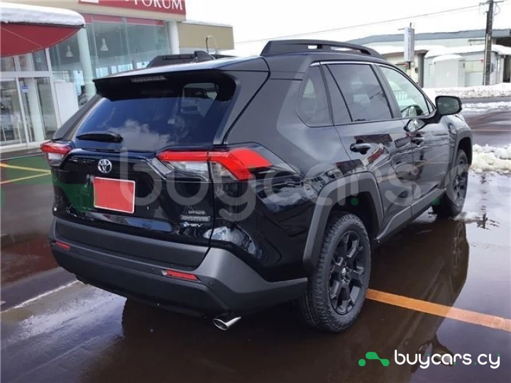 Toyota RAV4 Черный