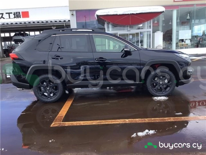 Toyota RAV4 Черный