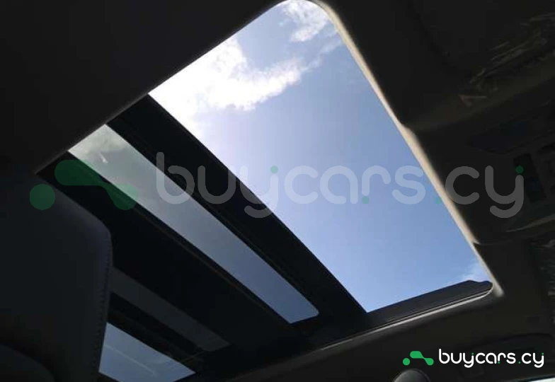 Toyota RAV4 Черный