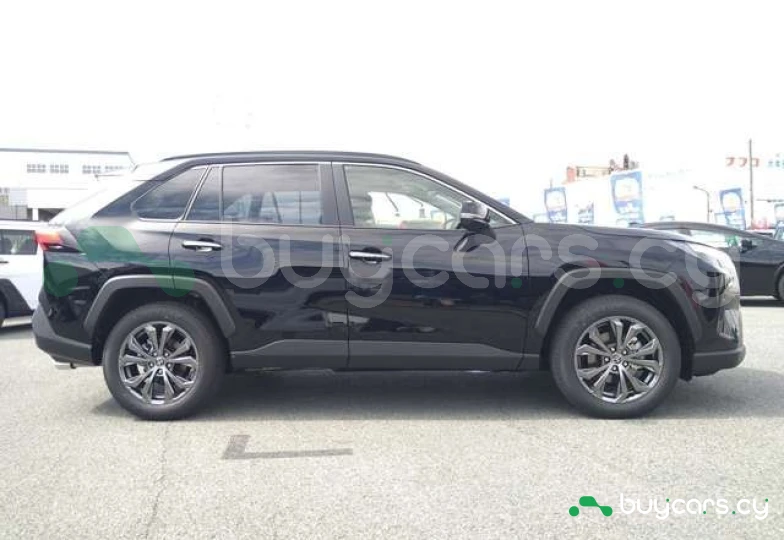 Toyota RAV4 Черный