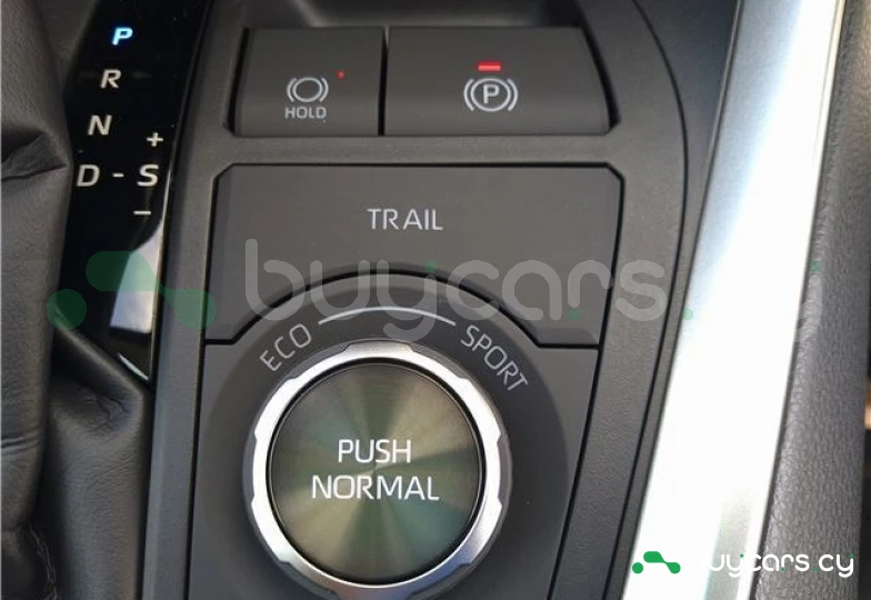 Toyota RAV4 Черный