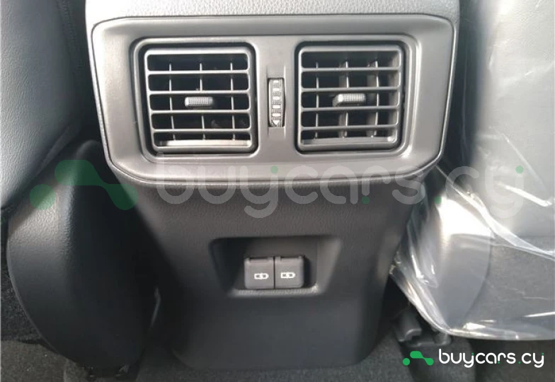 Toyota RAV4 Черный