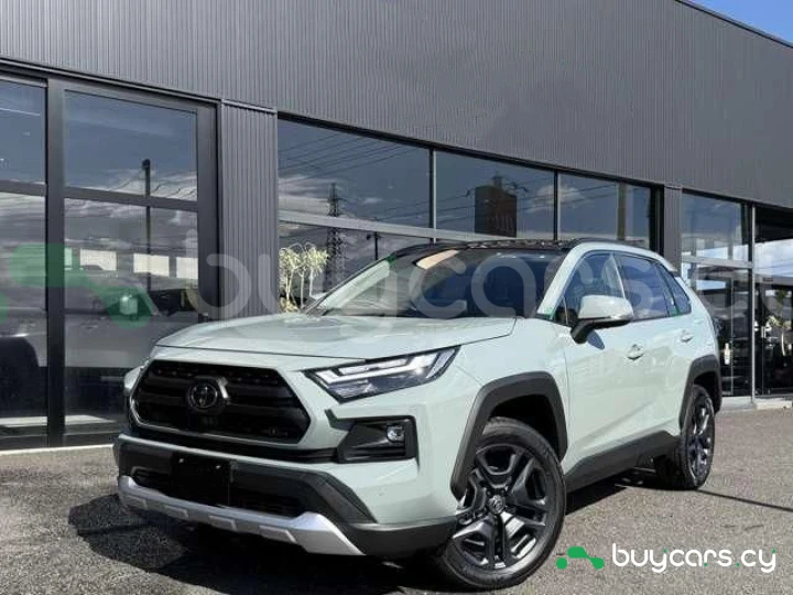 Toyota RAV4 Зеленый