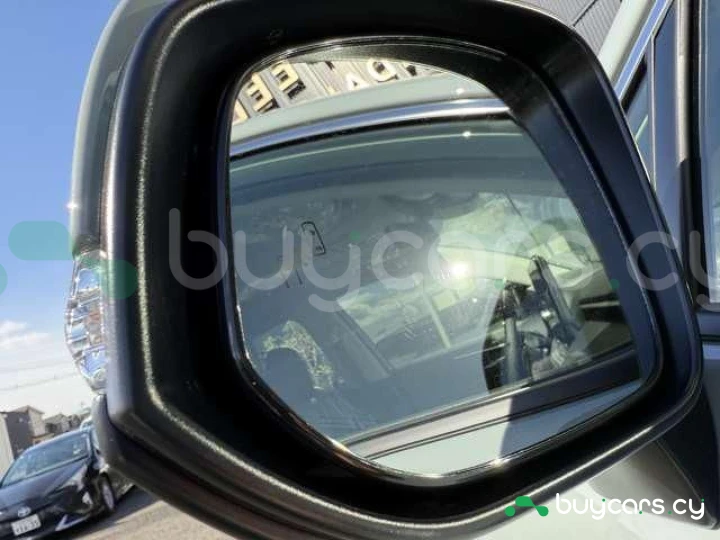 Toyota RAV4 Зеленый